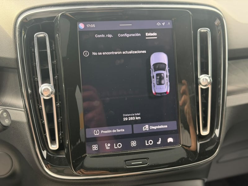 Volvo XC40 P8 RECHARGE AWD 2024 - Imagen 14 de 20