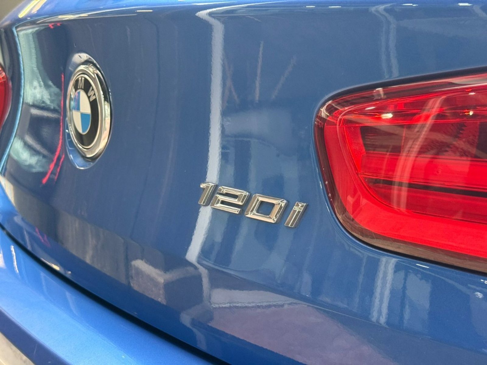 BMW 120 LOOK M 2.0 2019 - Imagen 7 de 18