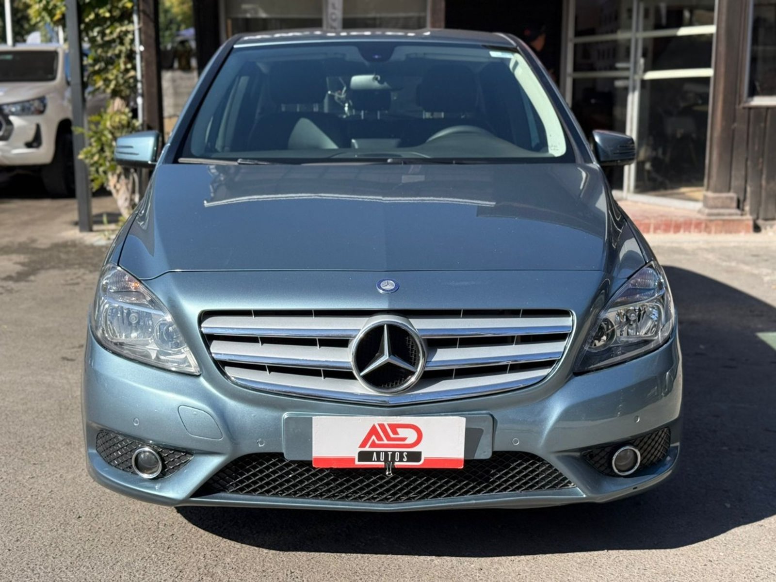 Mercedes-Benz B180 CDI AUT DIESEL 2012 - Foto 2 de 19