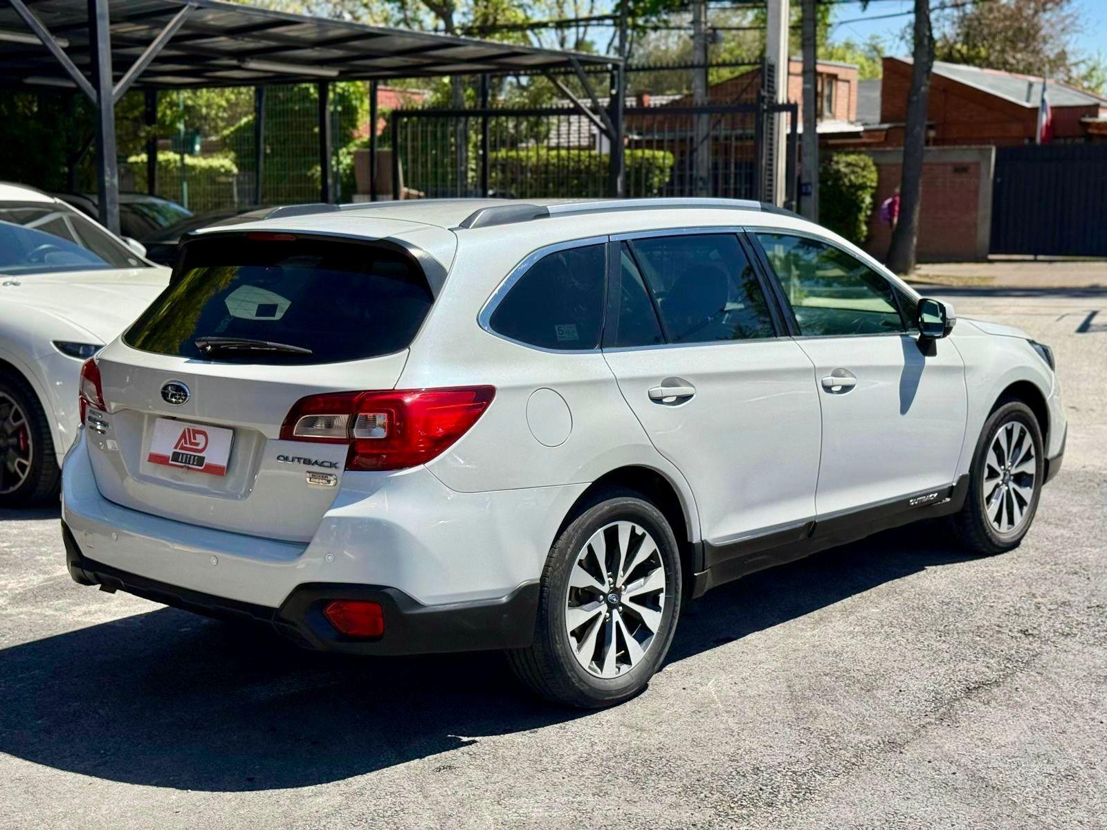 SUBARU OUTBACK 2.0 DIESEL AWD 2018 - Imagen 4 de 19