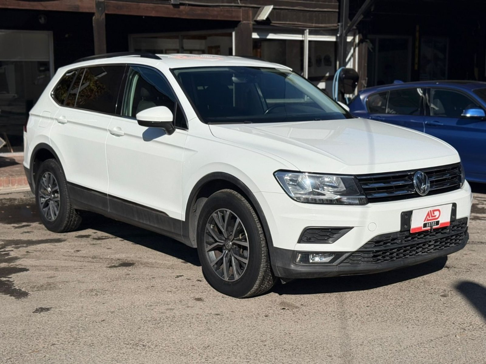 VOLKSWAGEN TIGUAN TDI 4X4 7A 4MOTION DIESEL 2019 - Foto 3 de 16