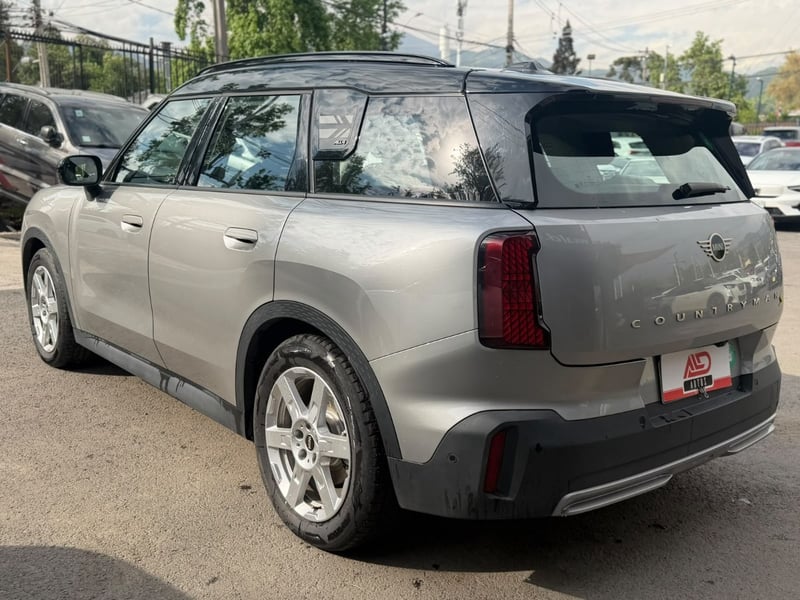 Mini COUNTRYMAN S SE ALL4 2026 - Imagen 6 de 19