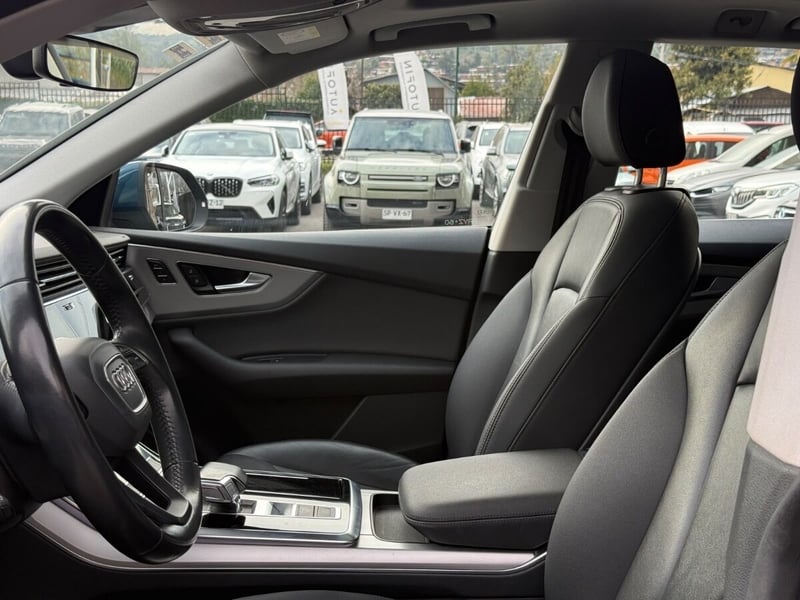 Audi Q8 55 TFSI 3.0 QUATTRO 2021 - Imagen 7 de 17