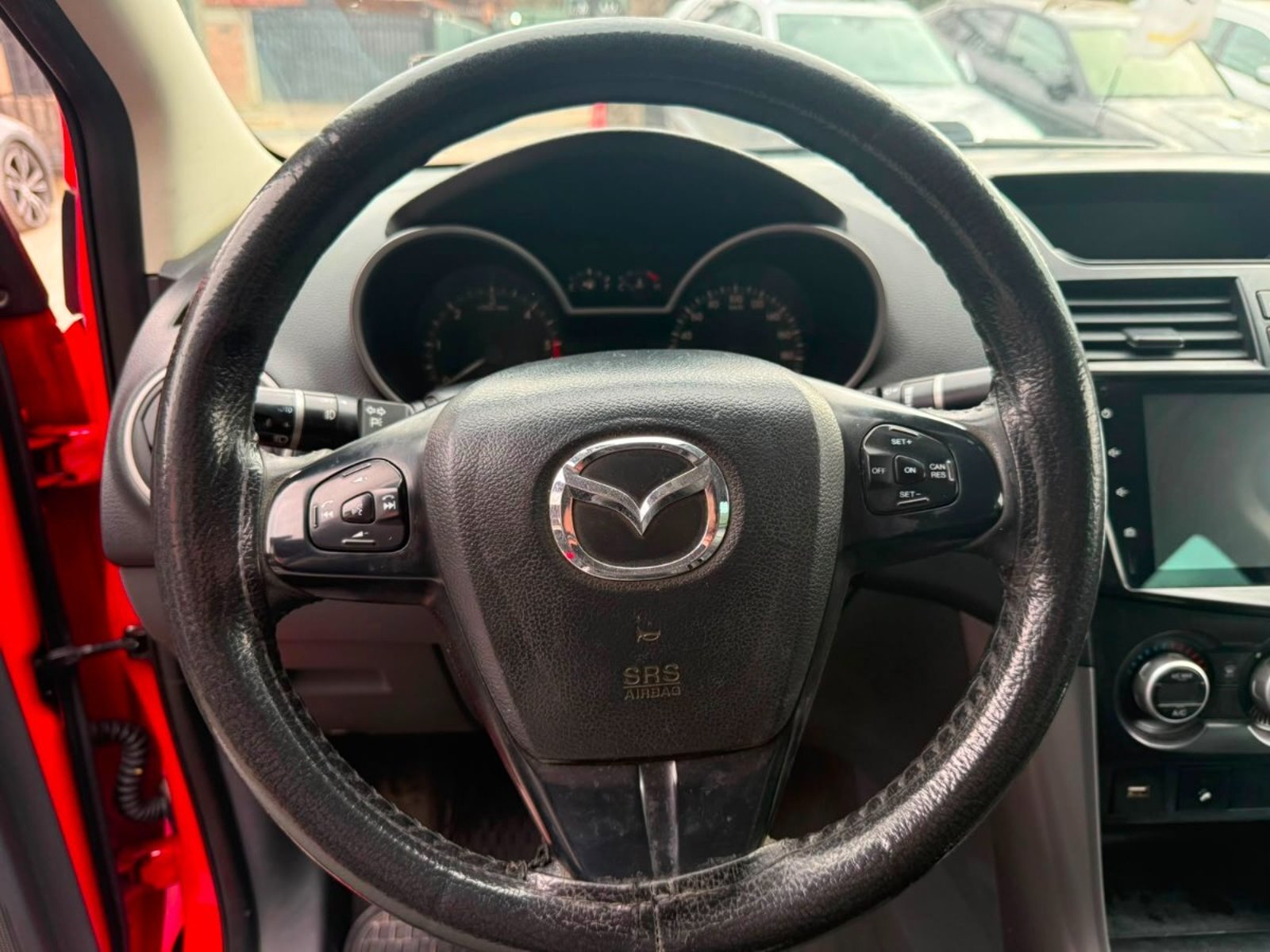 MAZDA BT-50 SDX 4X4 3.2 AT 2020 - Imagen 11 de 18