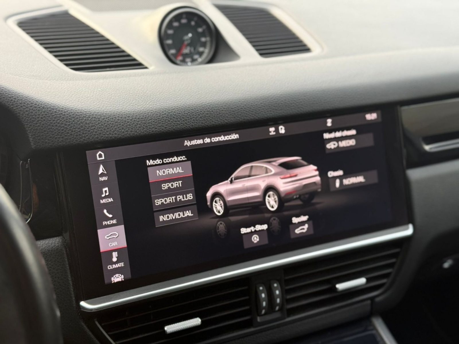 PORSCHE CAYENNE COUPE 3.0 V6 2021 - Imagen 10 de 17