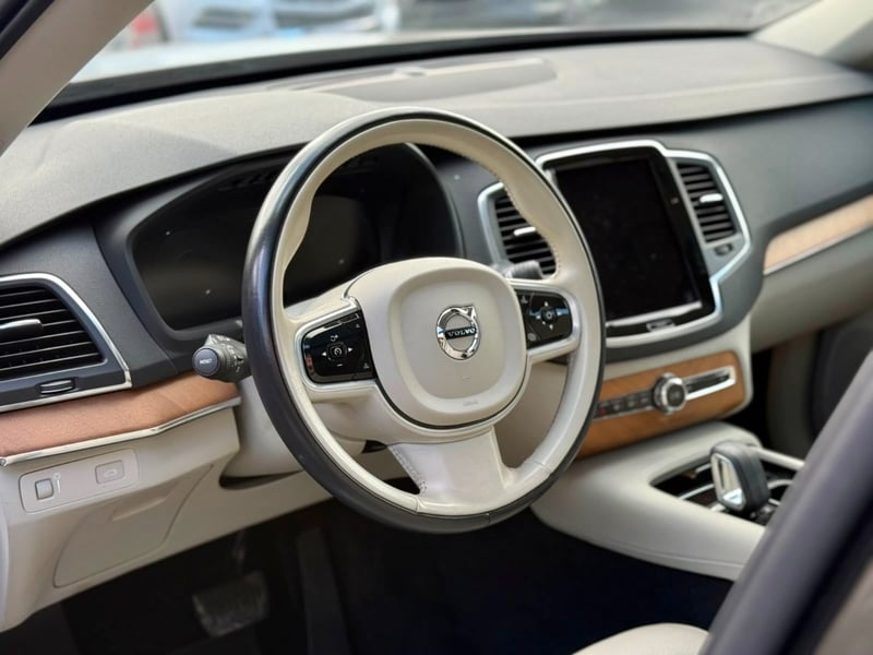 Volvo XC90 B6 AWD 2.0 2022 - Imagen 7 de 19