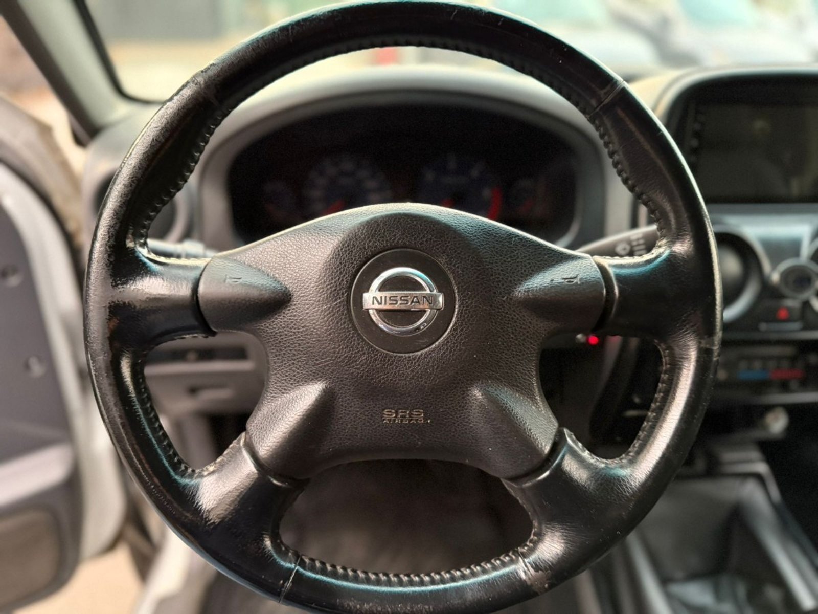 NISSAN TERRANO 2.5 MT DIESEL 4X2 2013 - Imagen 10 de 15