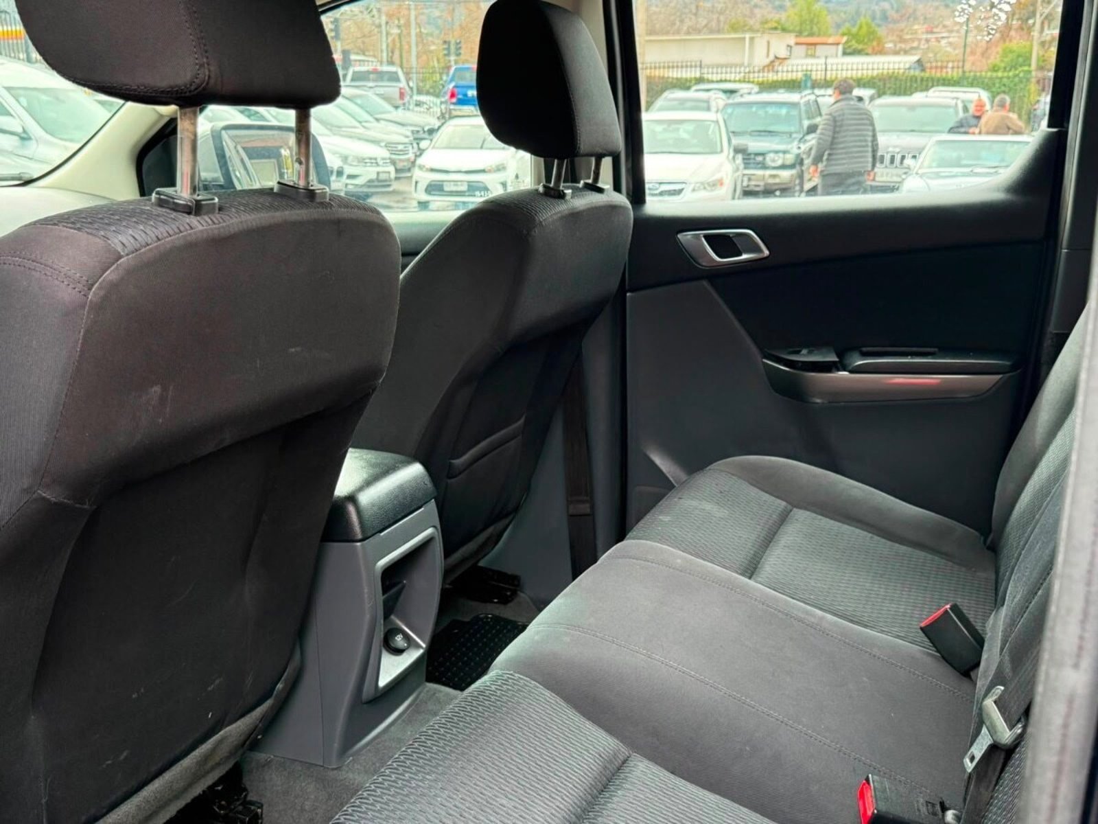 Mazda BT-50 2.2 DIESEL 4X2 MT 2019 - Imagen 16 de 17