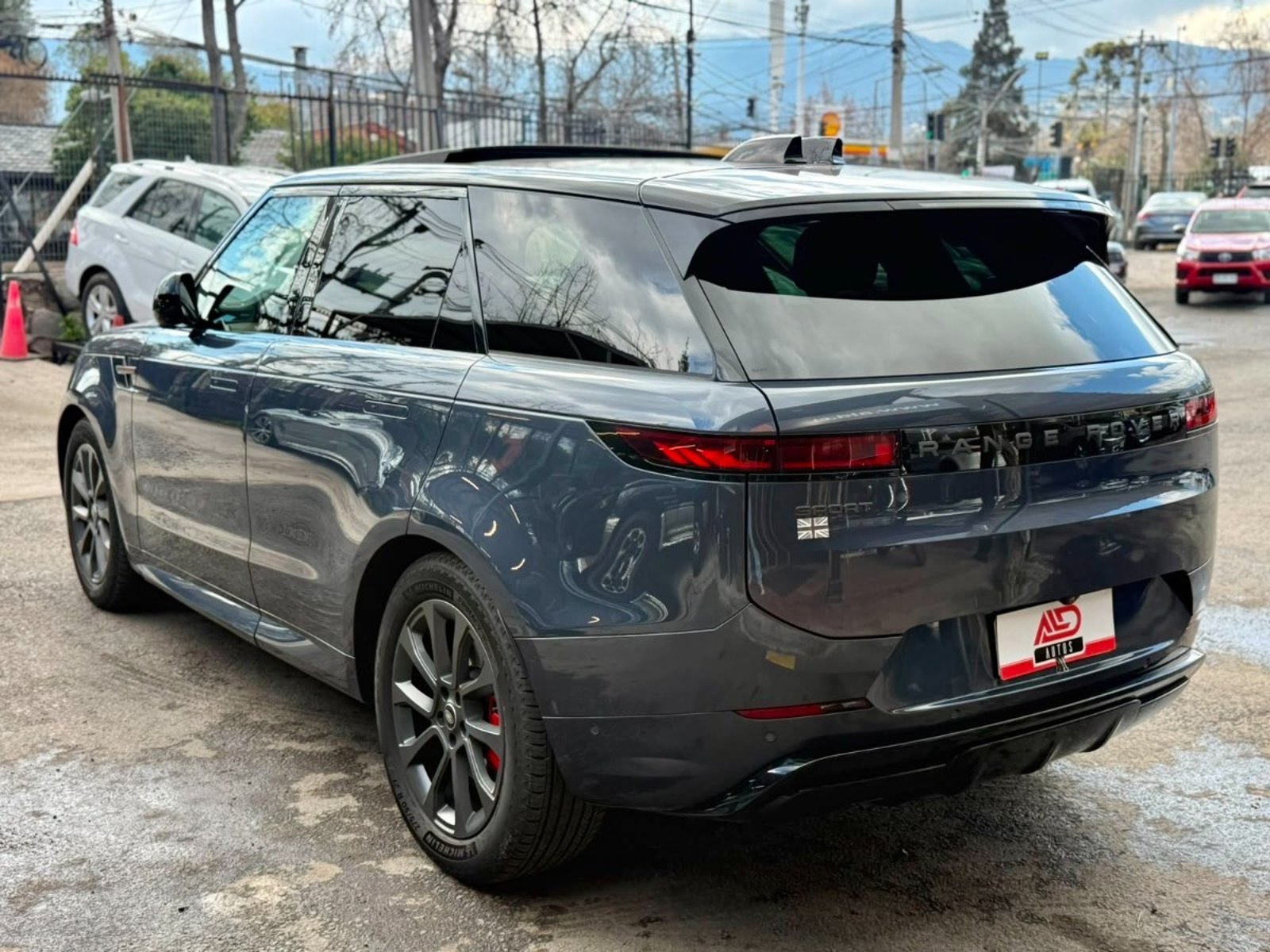 Land Rover RANGE ROVER SPORT SE 2024 - Imagen 6 de 19
