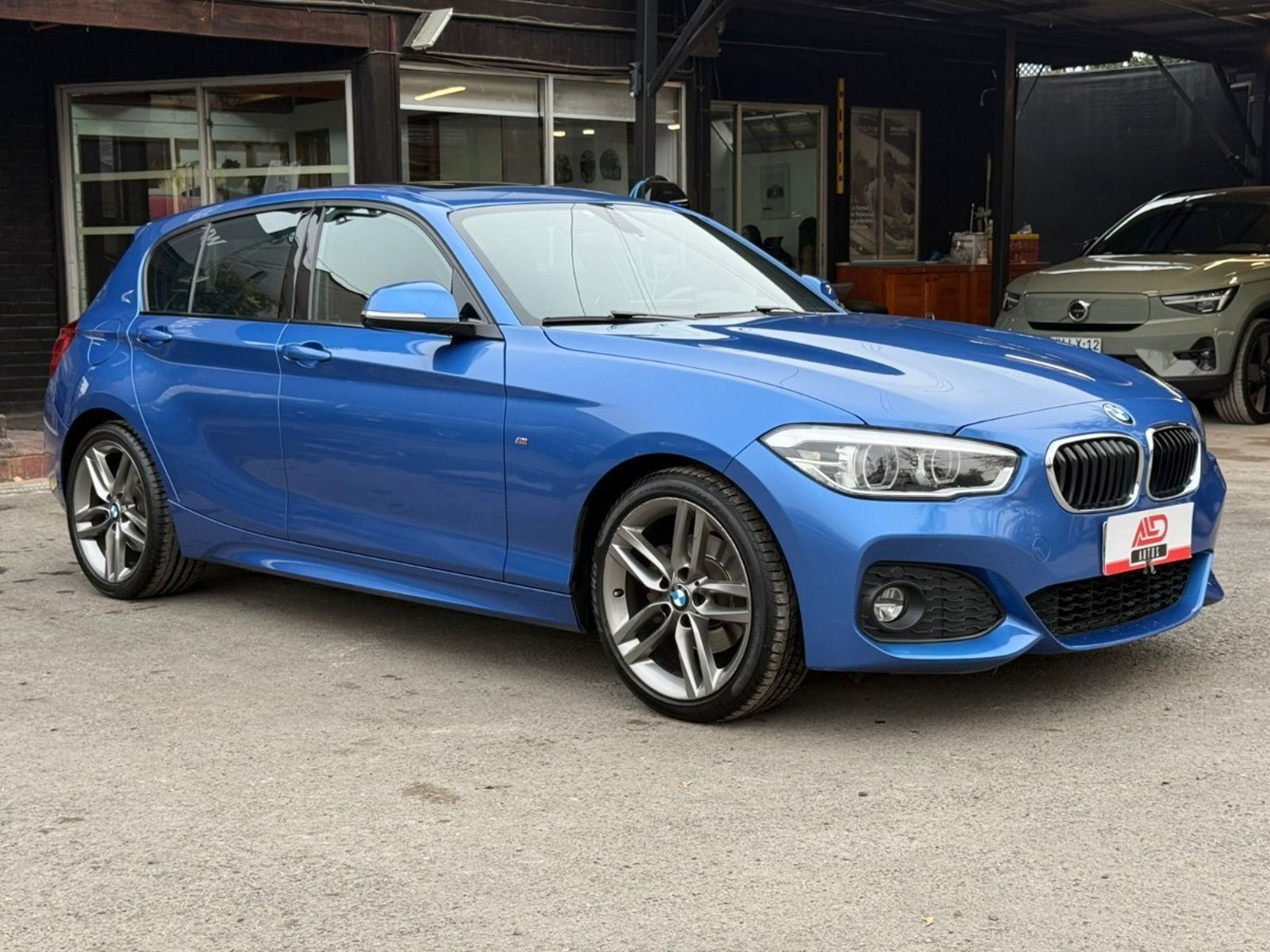 BMW 120 LOOK M 2.0 2019 - Imagen 3 de 18