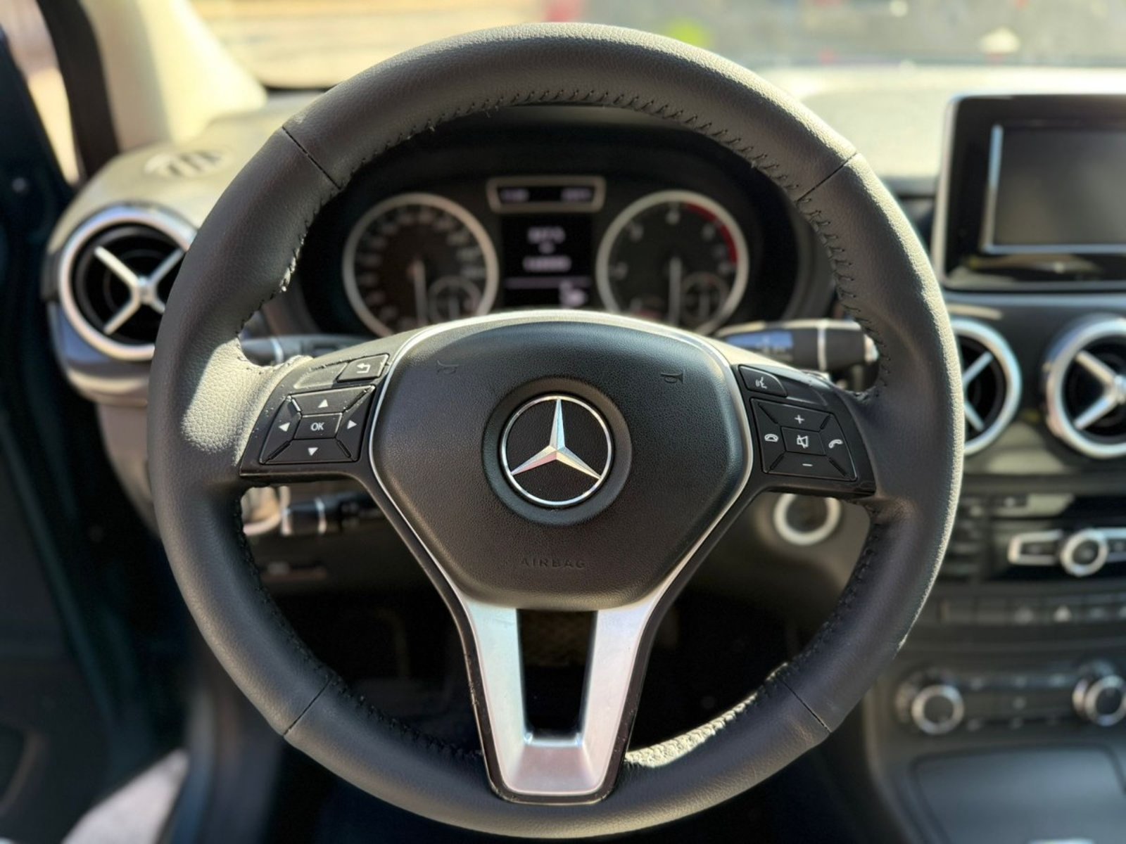 MERCEDES-BENZ B180 CDI 2012 - Imagen 10 de 18