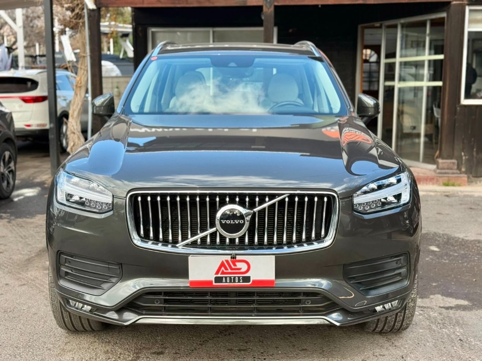 Volvo XC90 B5 AWD 2.0 2022 - Foto 2 de 18