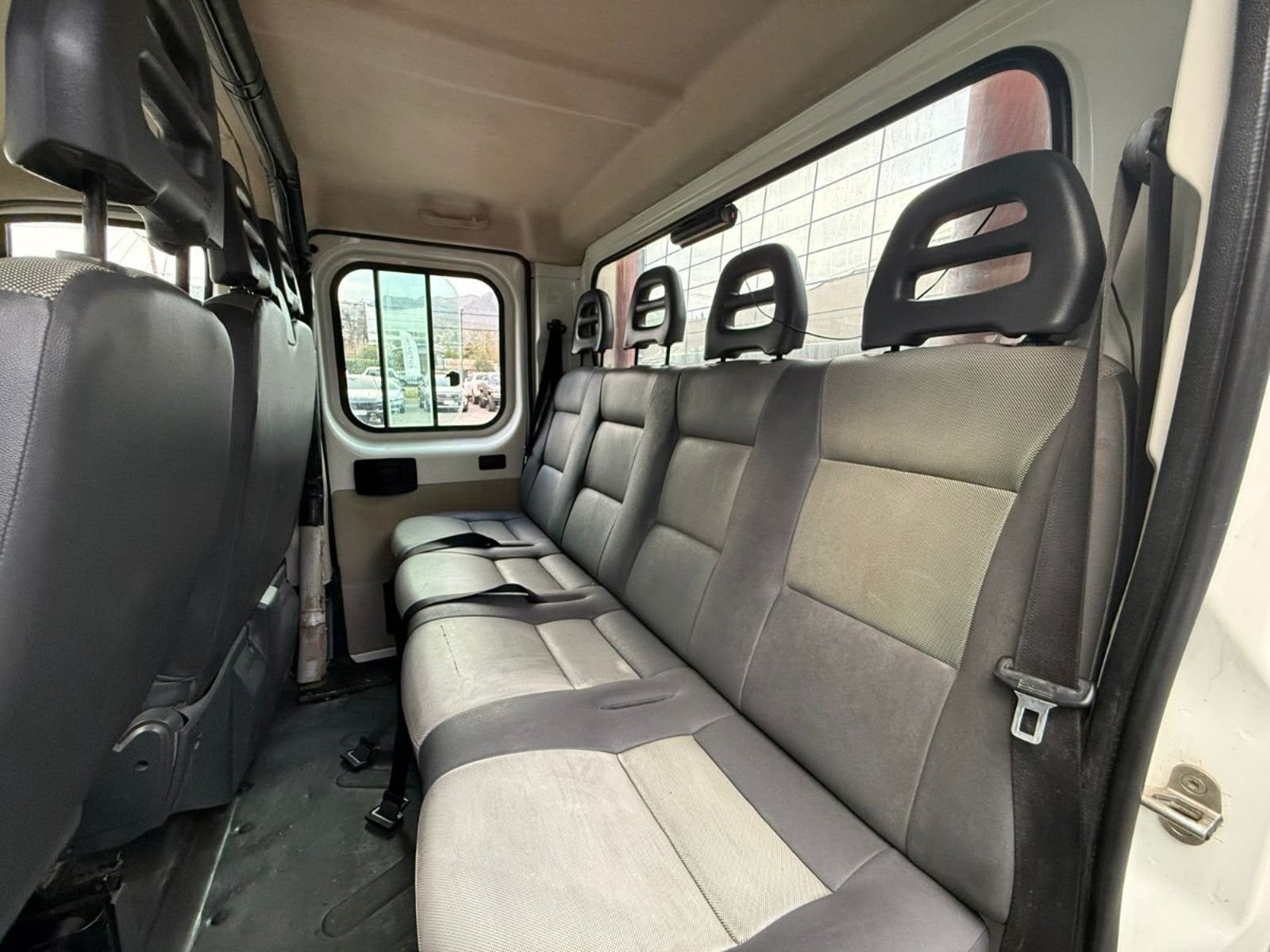 PEUGEOT BOXER 2.0 HDI 2019 - Imagen 15 de 15