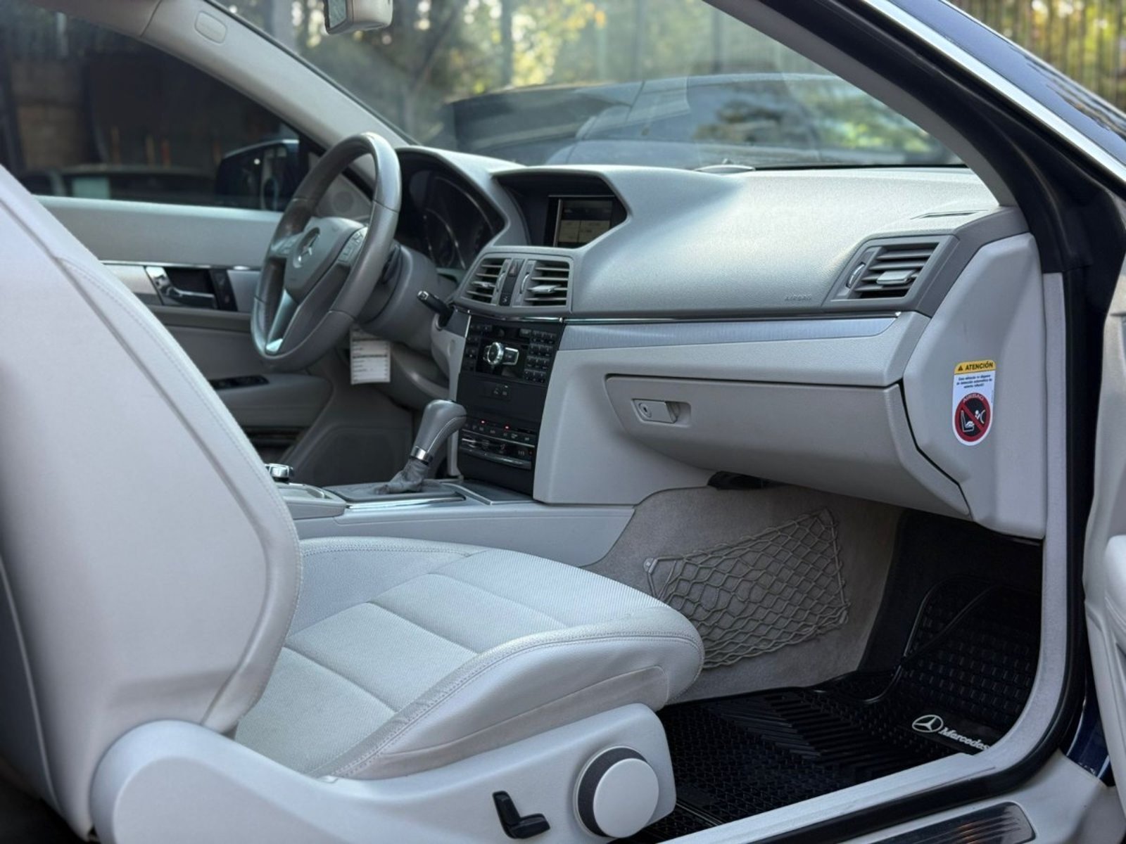 MERCEDES-BENZ E200 COUPE 2.0 2014 - Imagen 13 de 16