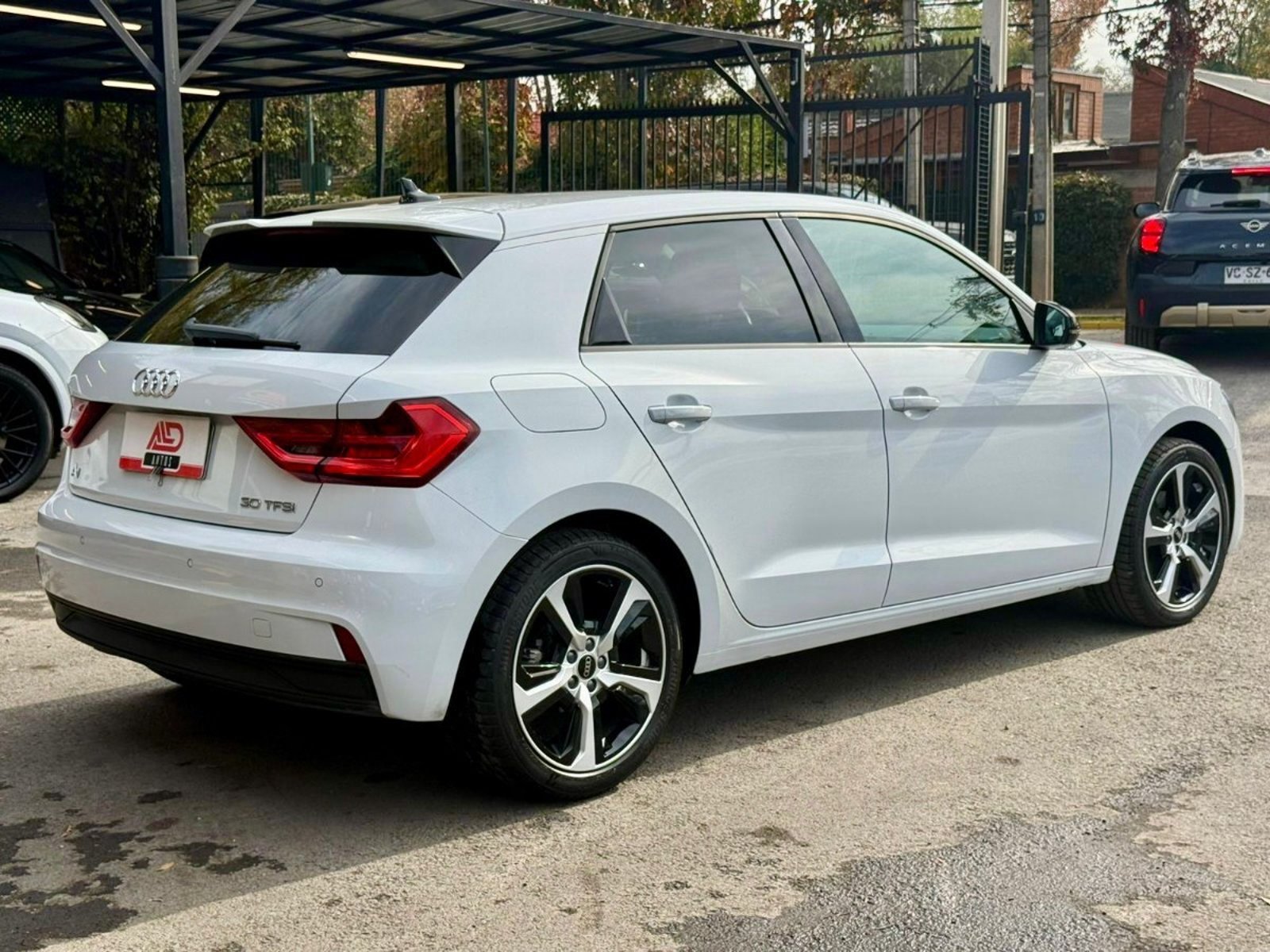 Audi A1 SPORTBACK 30 TFSI 1.0T 2024 - Foto 4 de 17