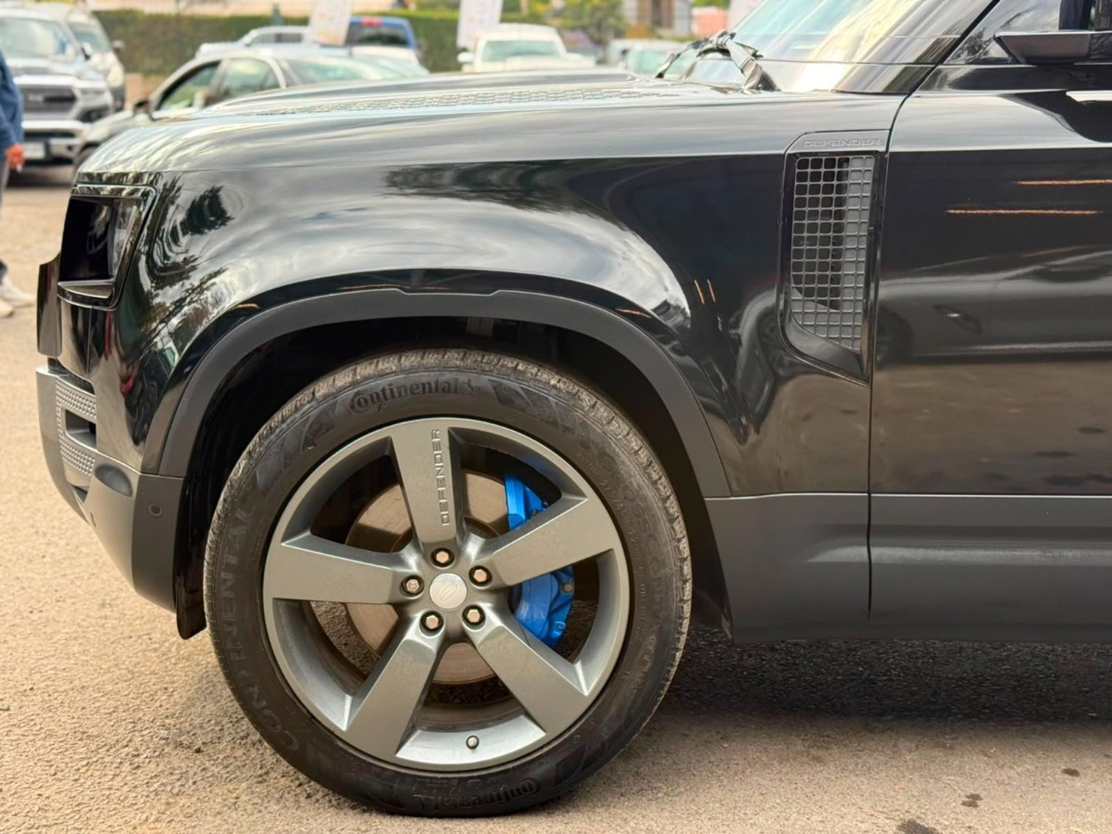 Land Rover DEFENDER 110 2021 - Imagen 6 de 18