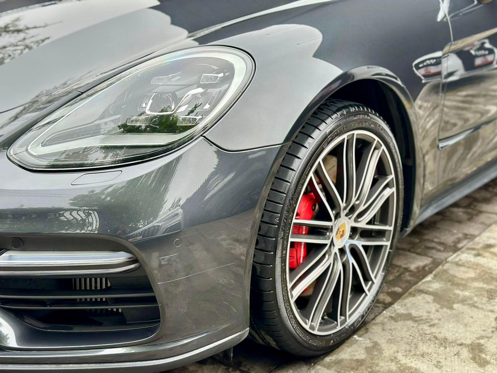 Porsche PANAMERA 2018 - Foto 4 de 20