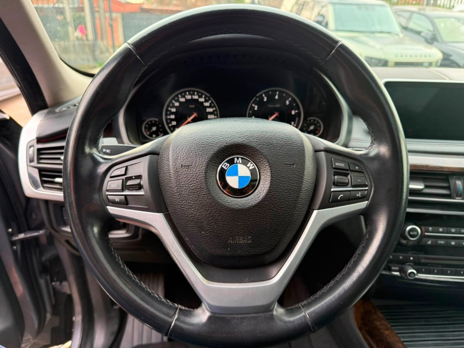 BMW X5 50I XDRIVE 4.4 2016 - Imagen 10 de 18