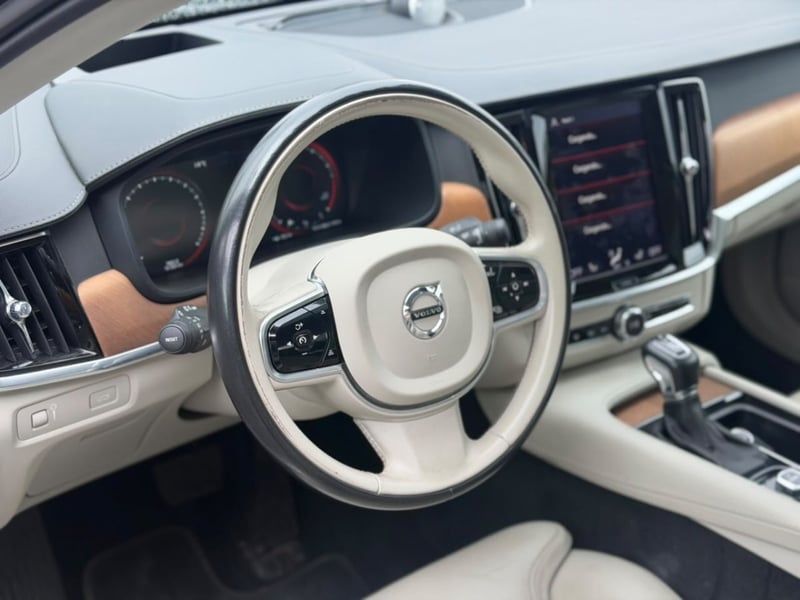 Volvo S90 INSCRIPTION T6 AWD 2018 - Imagen 7 de 20