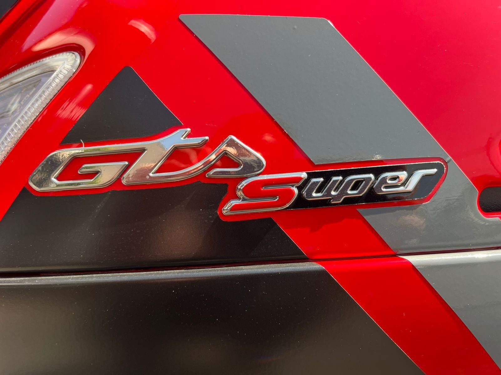 VESPA GTS 300 SUPER 2025 - Imagen 7 de 10