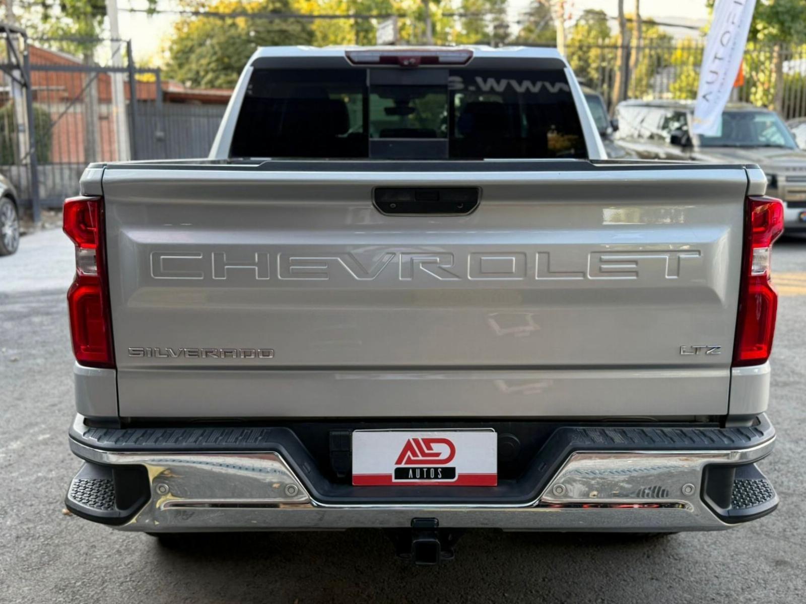 Chevrolet SILVERADO LTZ 5.3 2020 - Foto 5 de 20