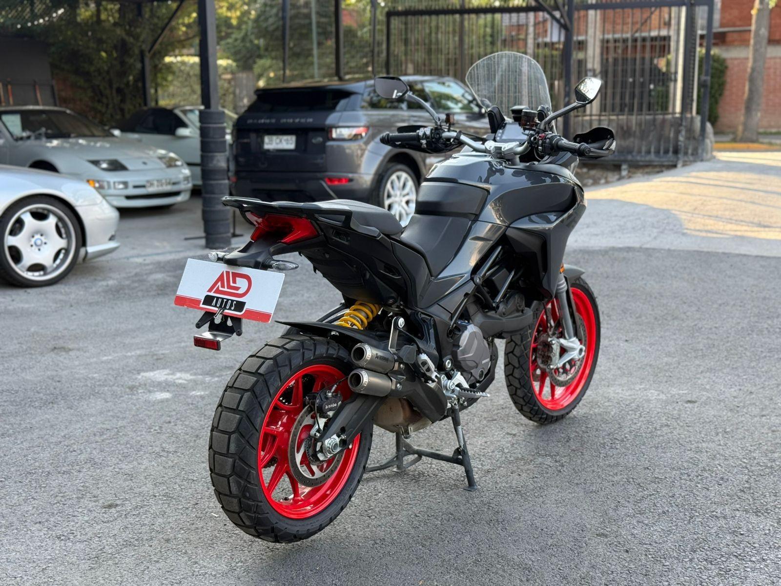 DUCATI MULTISTRADA V2 S 2024 - Imagen 3 de 11