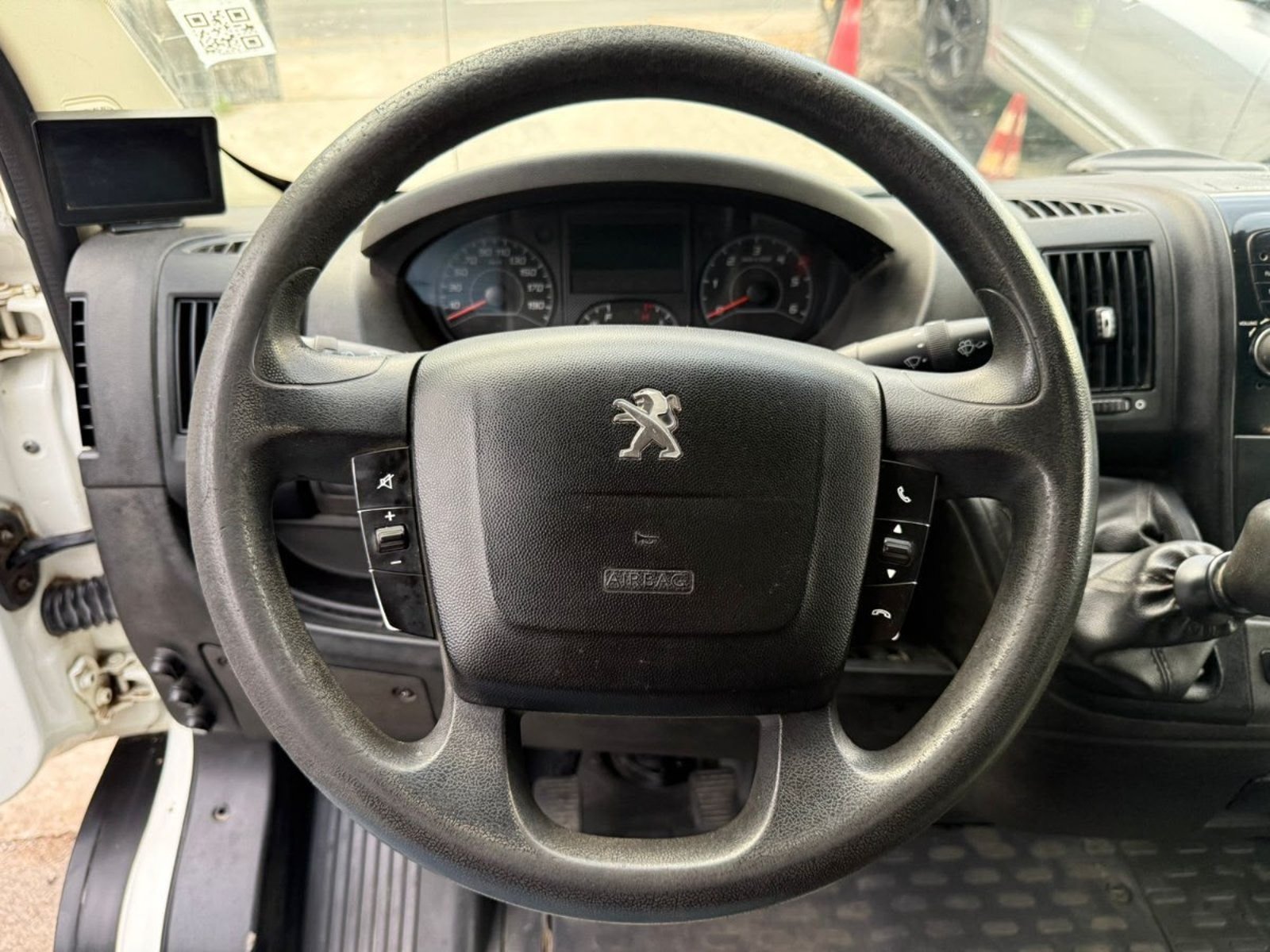PEUGEOT BOXER 2.0 HDI 2019 - Imagen 9 de 15