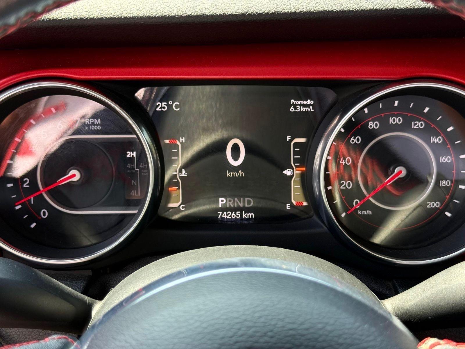 JEEP WRANGLER RUBICON UNLIMITED 3.6 EQUIPADO 2019 - Imagen 14 de 20