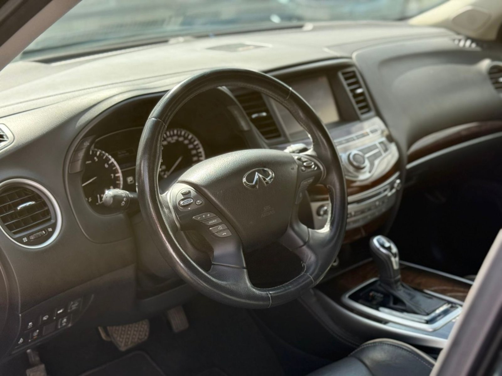 INFINITI QX60 LIMITED 3.5 V6 AWD 2017 - Imagen 8 de 19