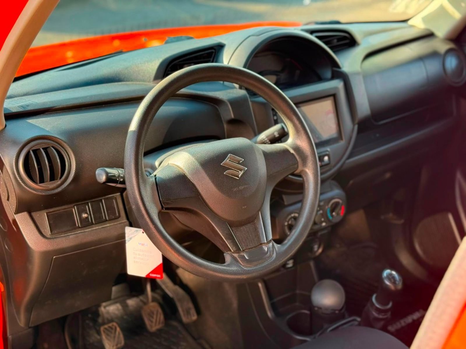 Suzuki S-PRESSO GLX 1.0 MT 2022 - Imagen 7 de 16