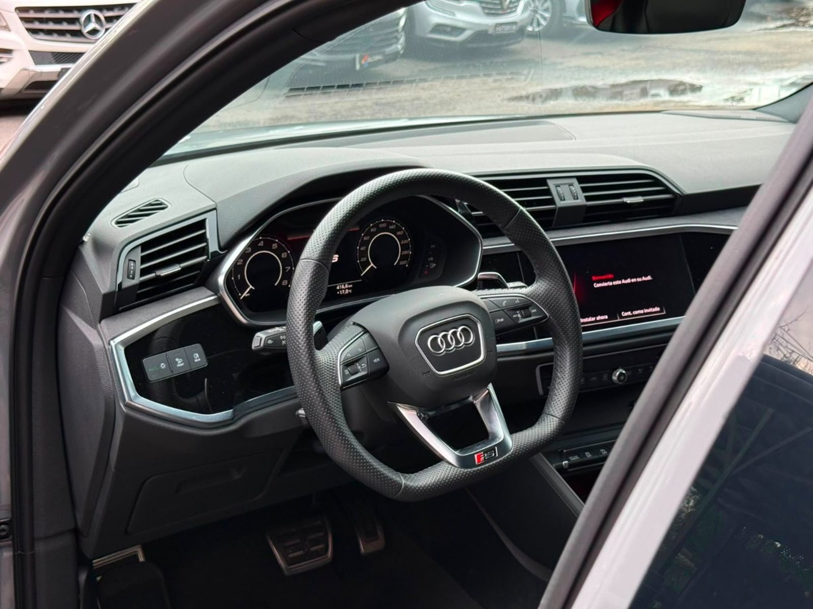 Audi RS Q3 SPORTBACK 2.5 QUATTRO 2024 - Imagen 9 de 20