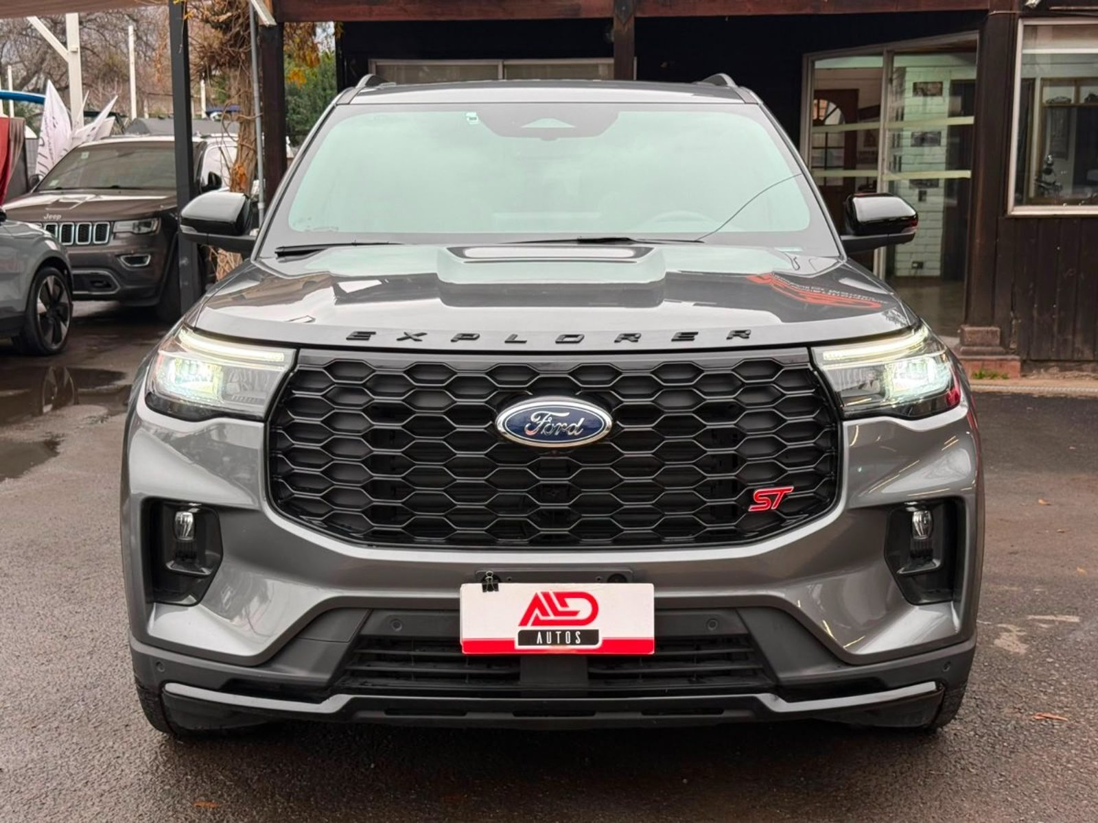 Ford EXPLORER ST 3.0 BITURBO AWD 2025 - Foto 2 de 19