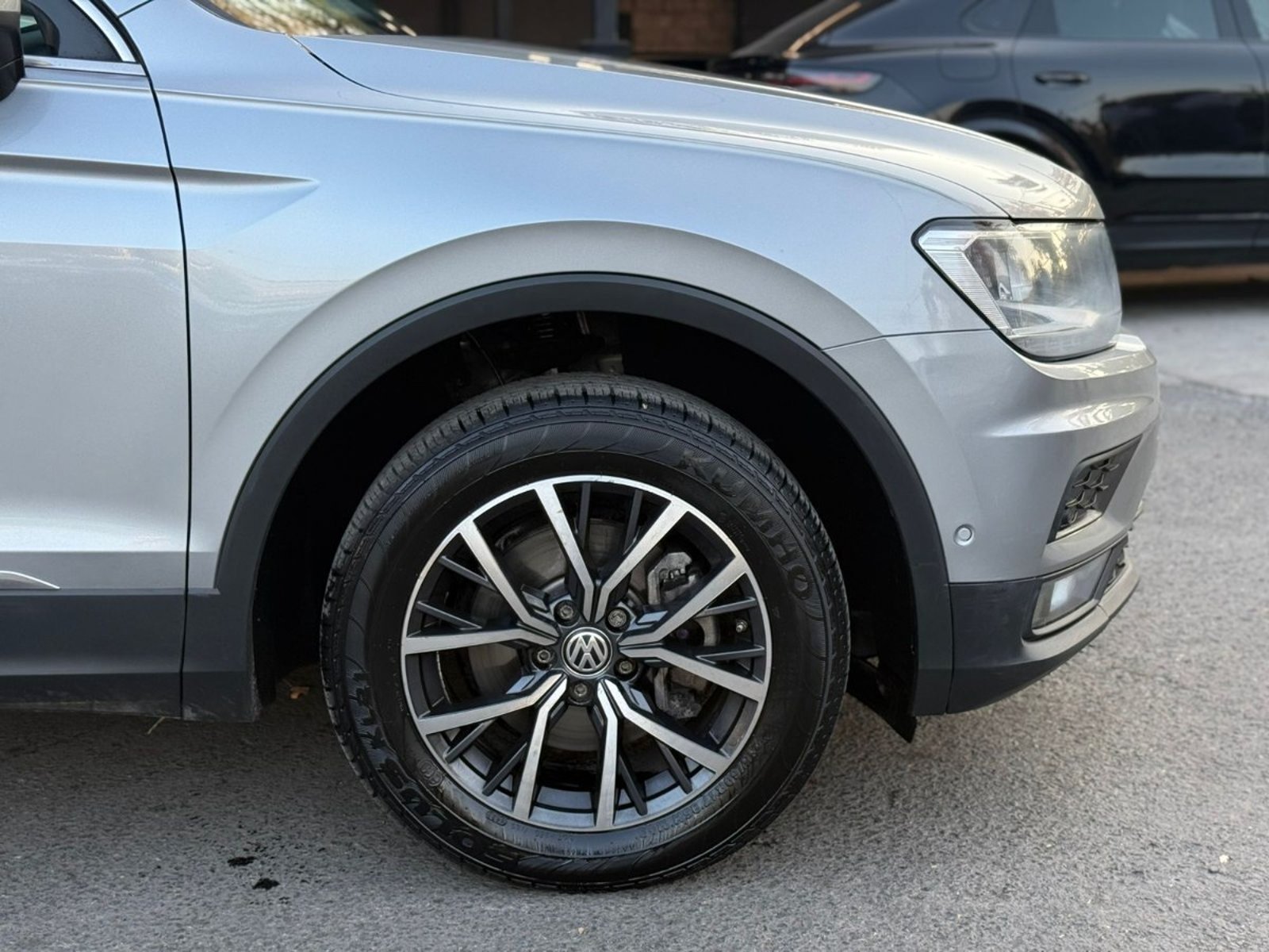 VOLKSWAGEN TIGUAN COMFORTLINE 1.4T 2022 - Imagen 6 de 15