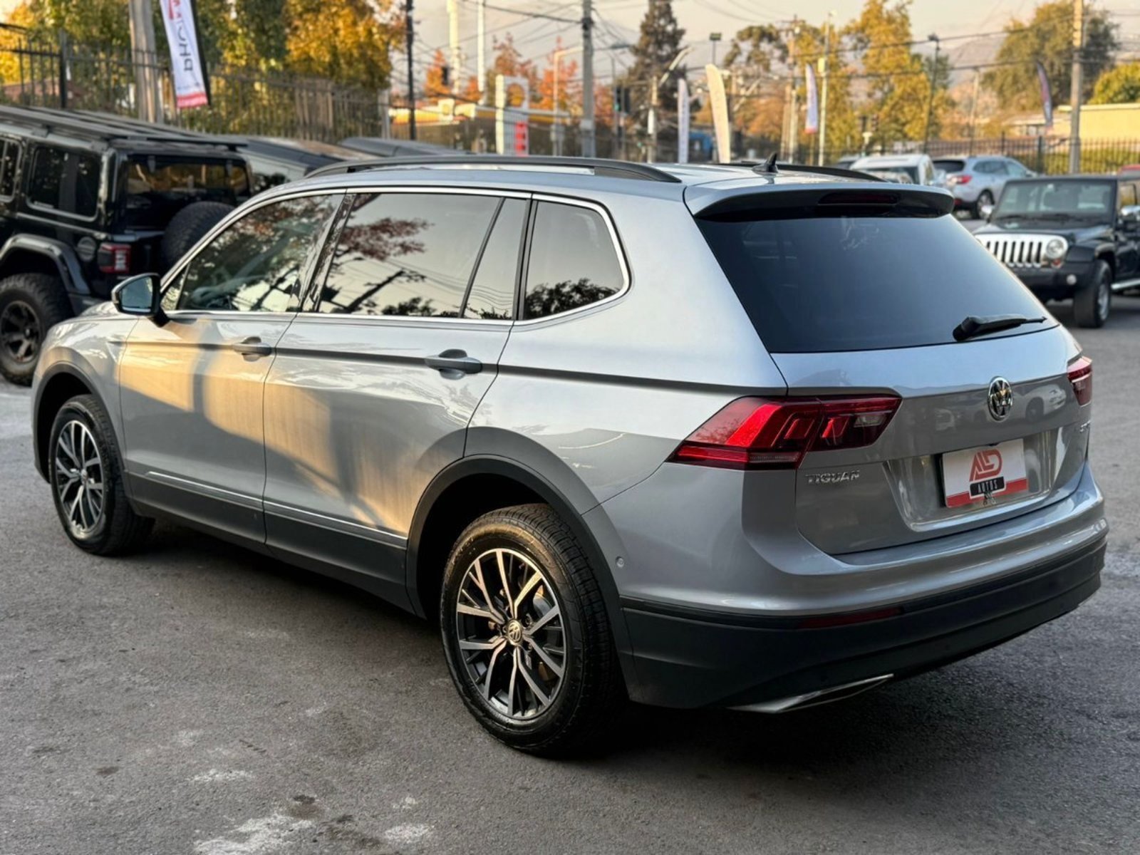 VOLKSWAGEN TIGUAN COMFORTLINE 1.4T 2022 - Imagen 5 de 15