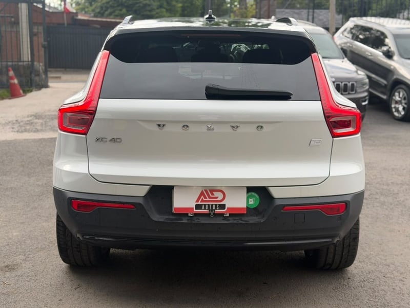 Volvo XC40 P8 RECHARGE AWD 2024 - Imagen 5 de 20