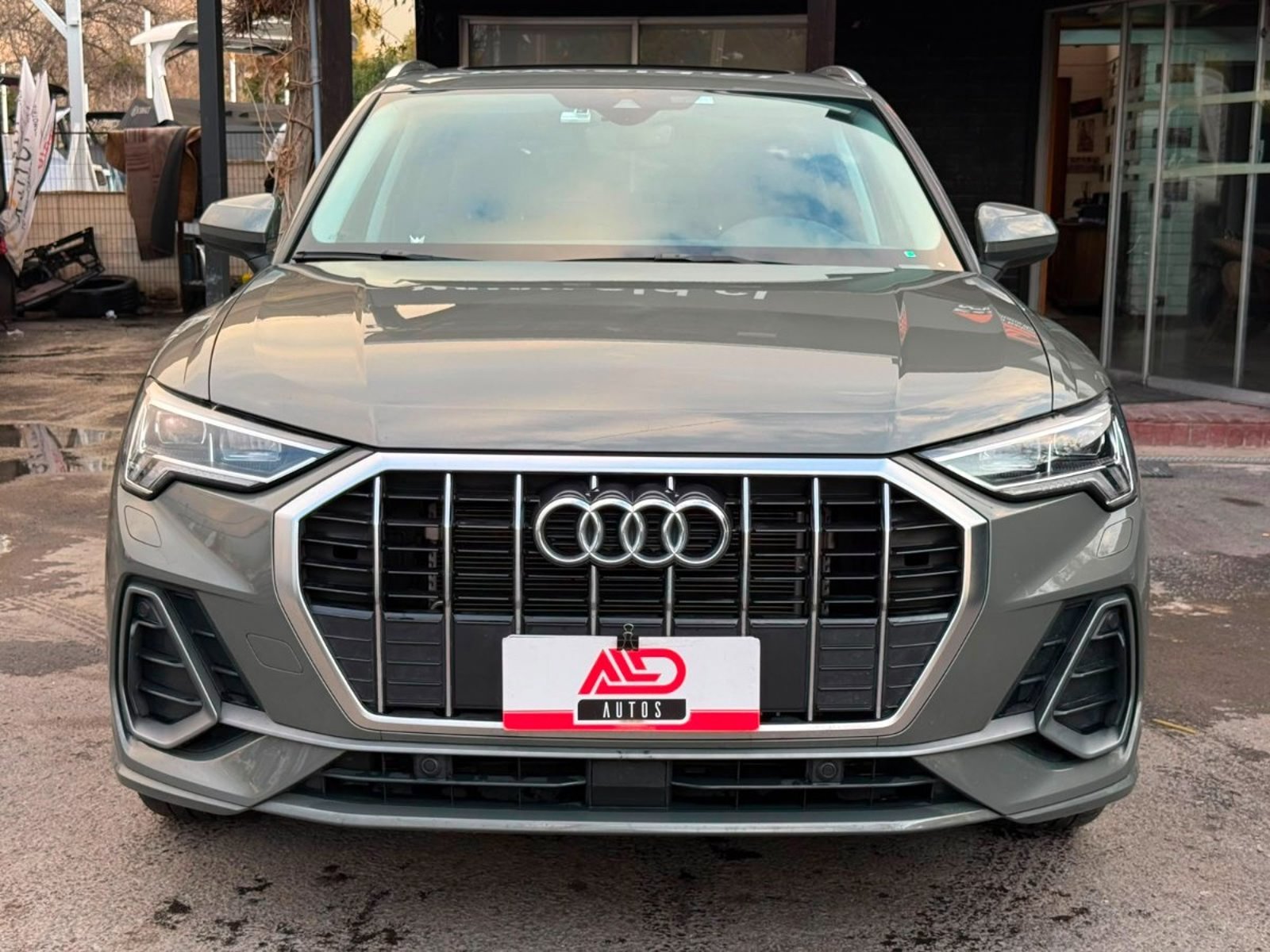Audi Q3 35 TFSI S LINE 2023 - Foto 2 de 18