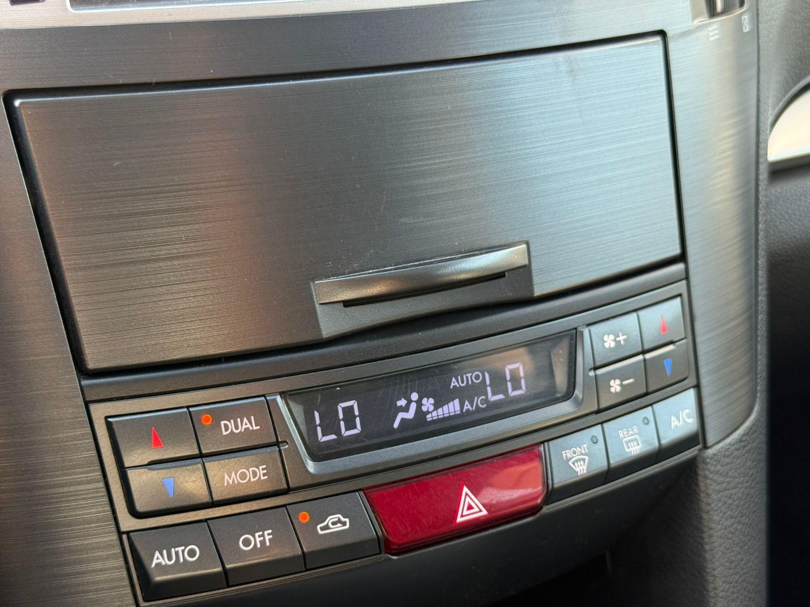 SUBARU OUTBACK LIMITED 2.5 CVT AWD 2013 - Imagen 14 de 20