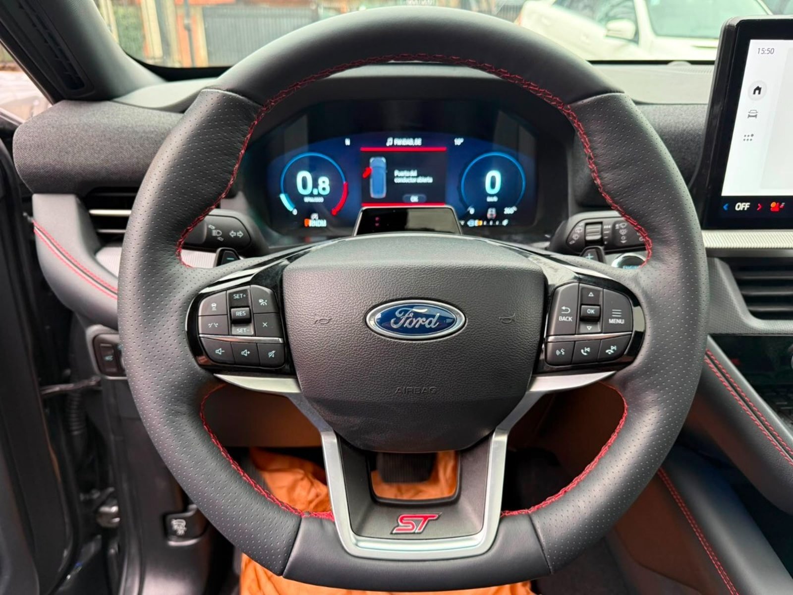 Ford EXPLORER ST 3.0 BITURBO AWD 2025 - Imagen 10 de 19