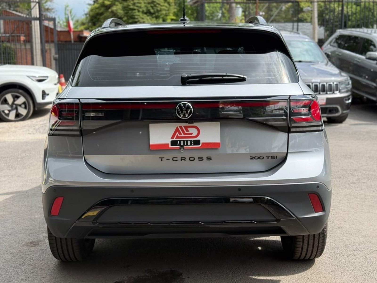 Volkswagen T-CROSS HIGHLINE SPORT 200 TSI 1.0 T 2026 - Foto 5 de 16