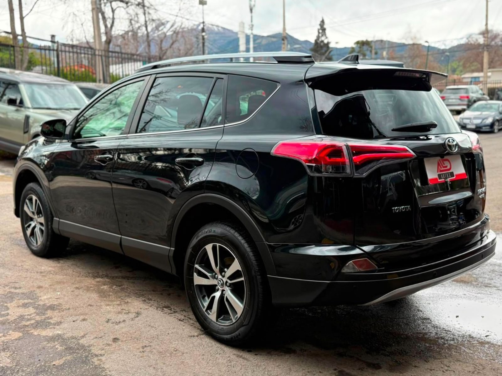 Toyota RAV 4 2.5 AT 4X4 2018 - Imagen 6 de 20