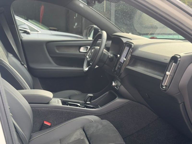 Volvo XC40 P8 RECHARGE AWD 2024 - Imagen 9 de 20