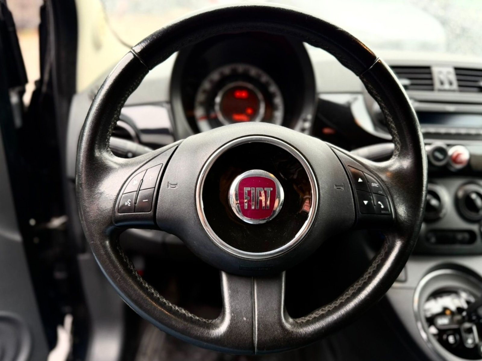 FIAT 500 1.2 AT 2016 - Imagen 10 de 15