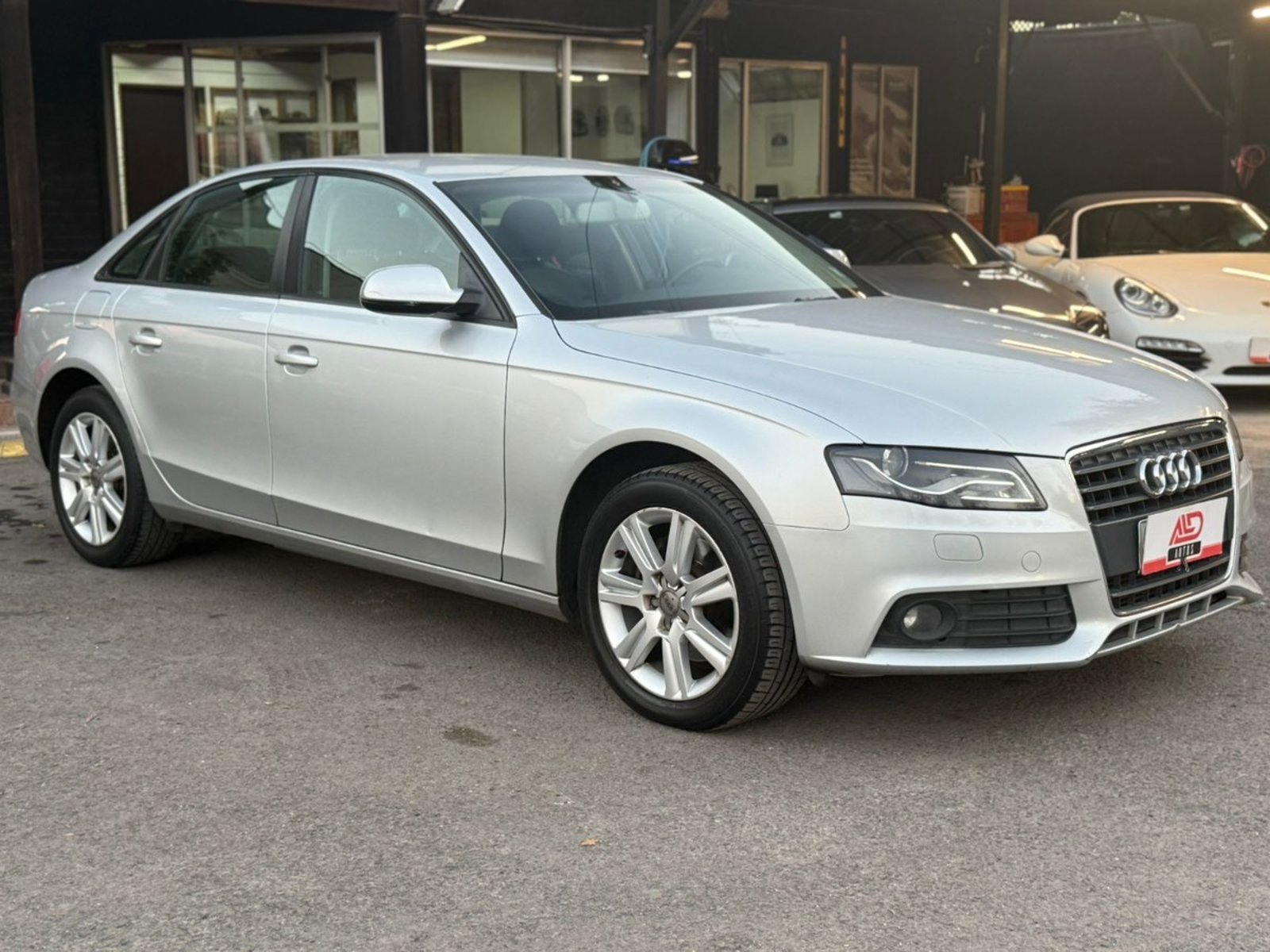AUDI A4 1.8T MULTITRONIC 2010 - Imagen 3 de 17