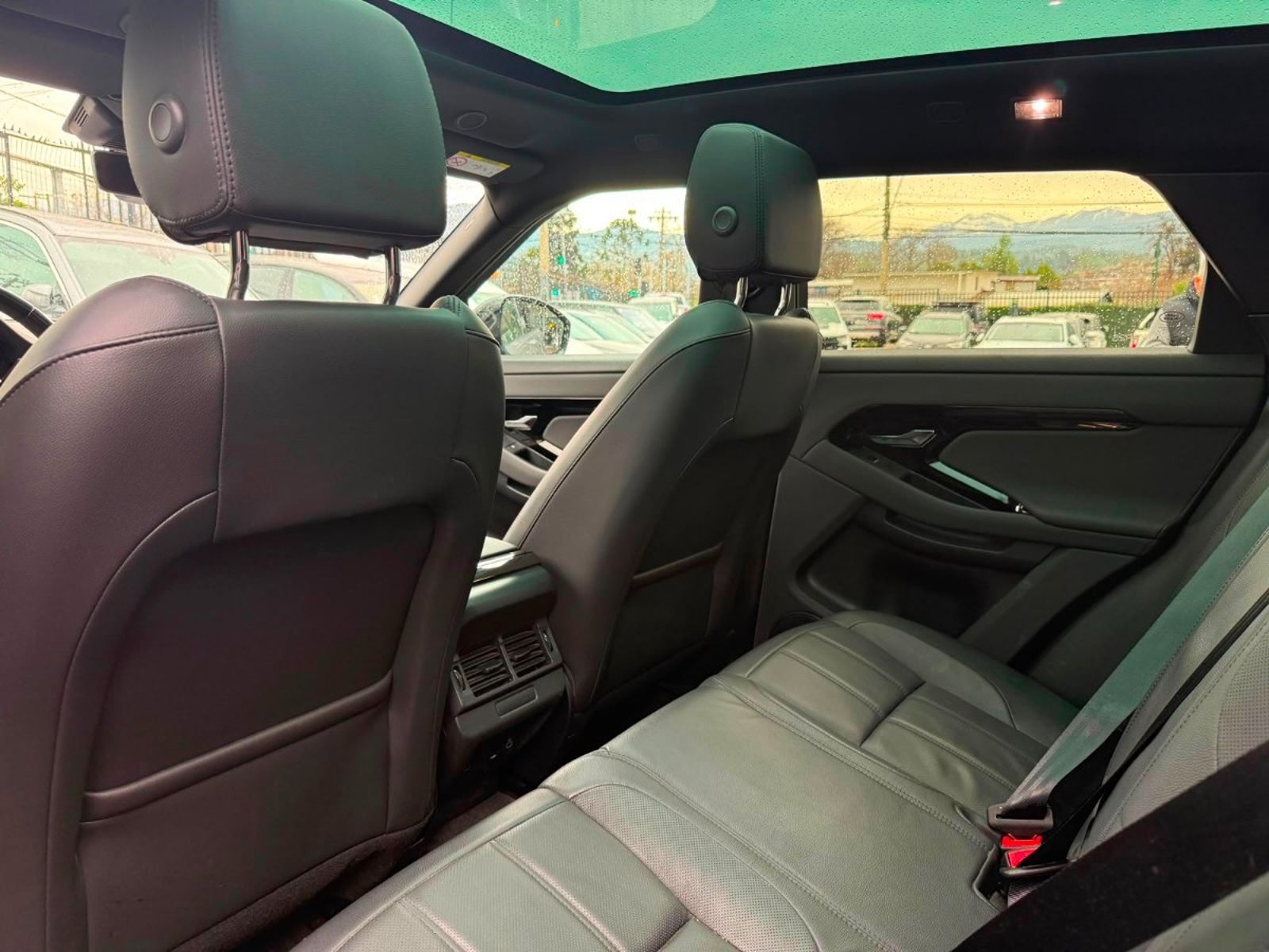 Land Rover ROVER EVOQUE HSE DIESEL 2024 - Imagen 16 de 17