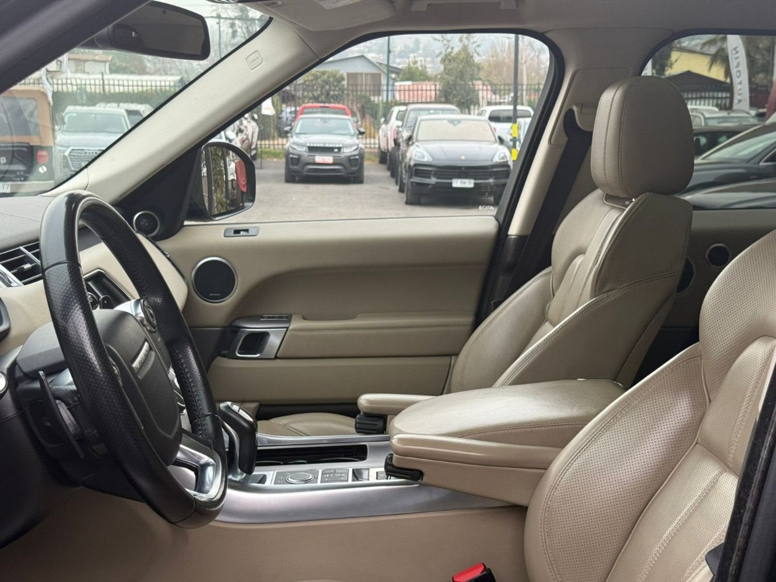 LAND ROVER RANGE ROVER SPORT 3.0 HSE SDV6 2017 - Imagen 9 de 20