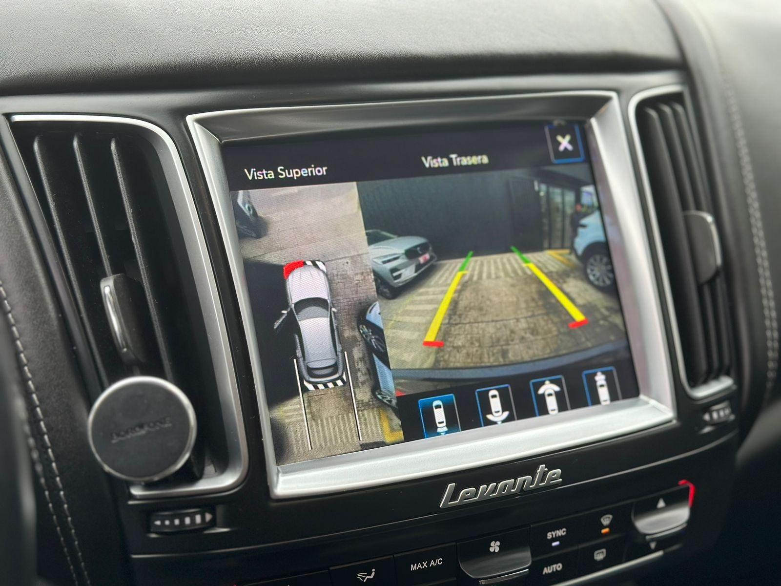 MASERATI LEVANTE GRAN S 2017 - Imagen 14 de 18