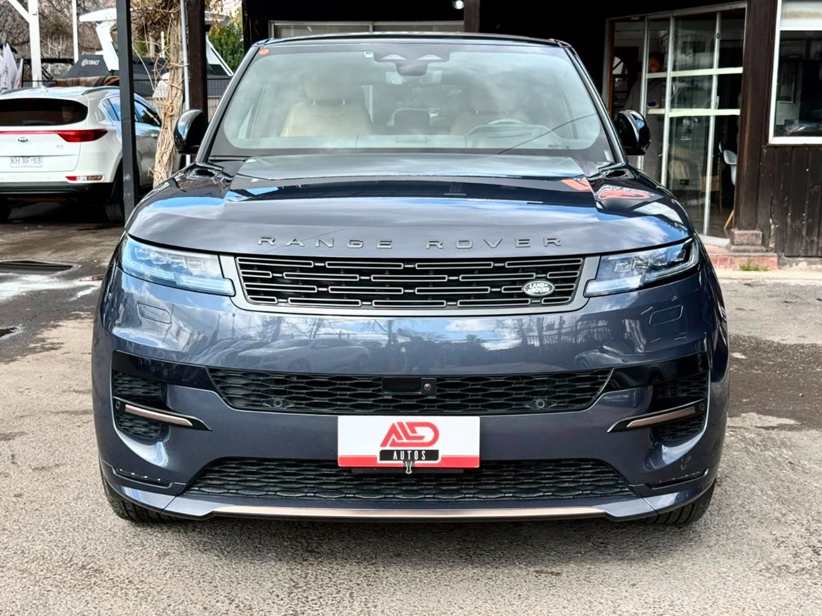 Land Rover RANGE ROVER SPORT SE 2024 - Foto 2 de 19