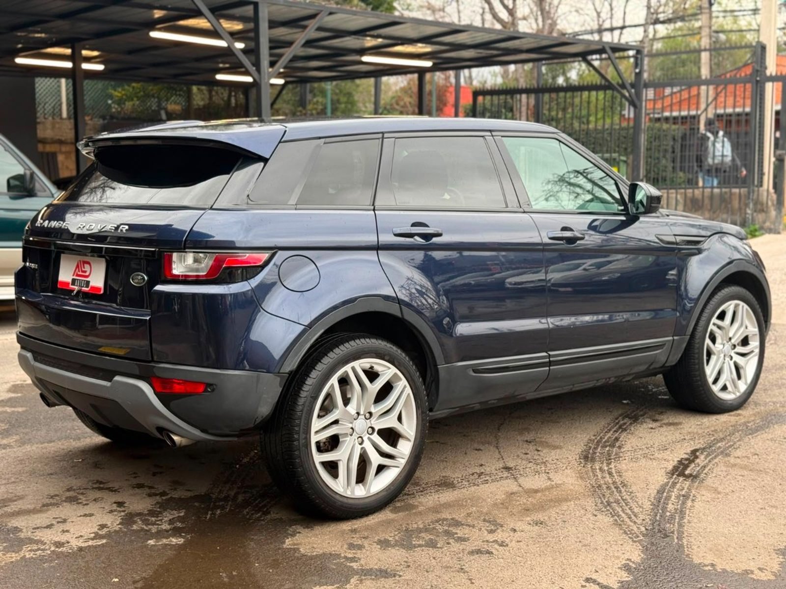 Land Rover ROVER EVOQUE DYNAMIC 2.0 2018 - Imagen 4 de 20