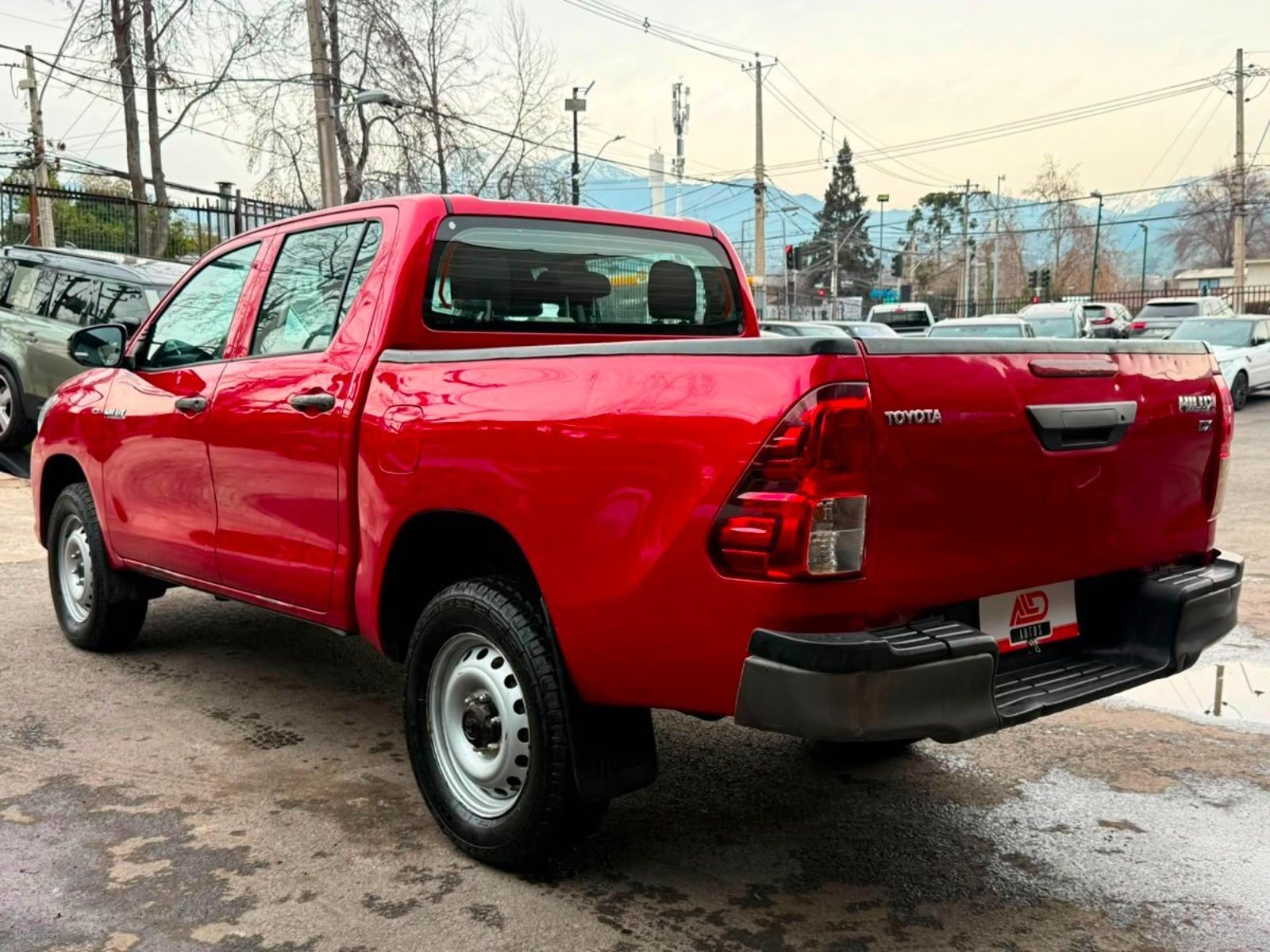 Toyota HILUX DX 4X4 MT 2.4 2023 - Imagen 6 de 17