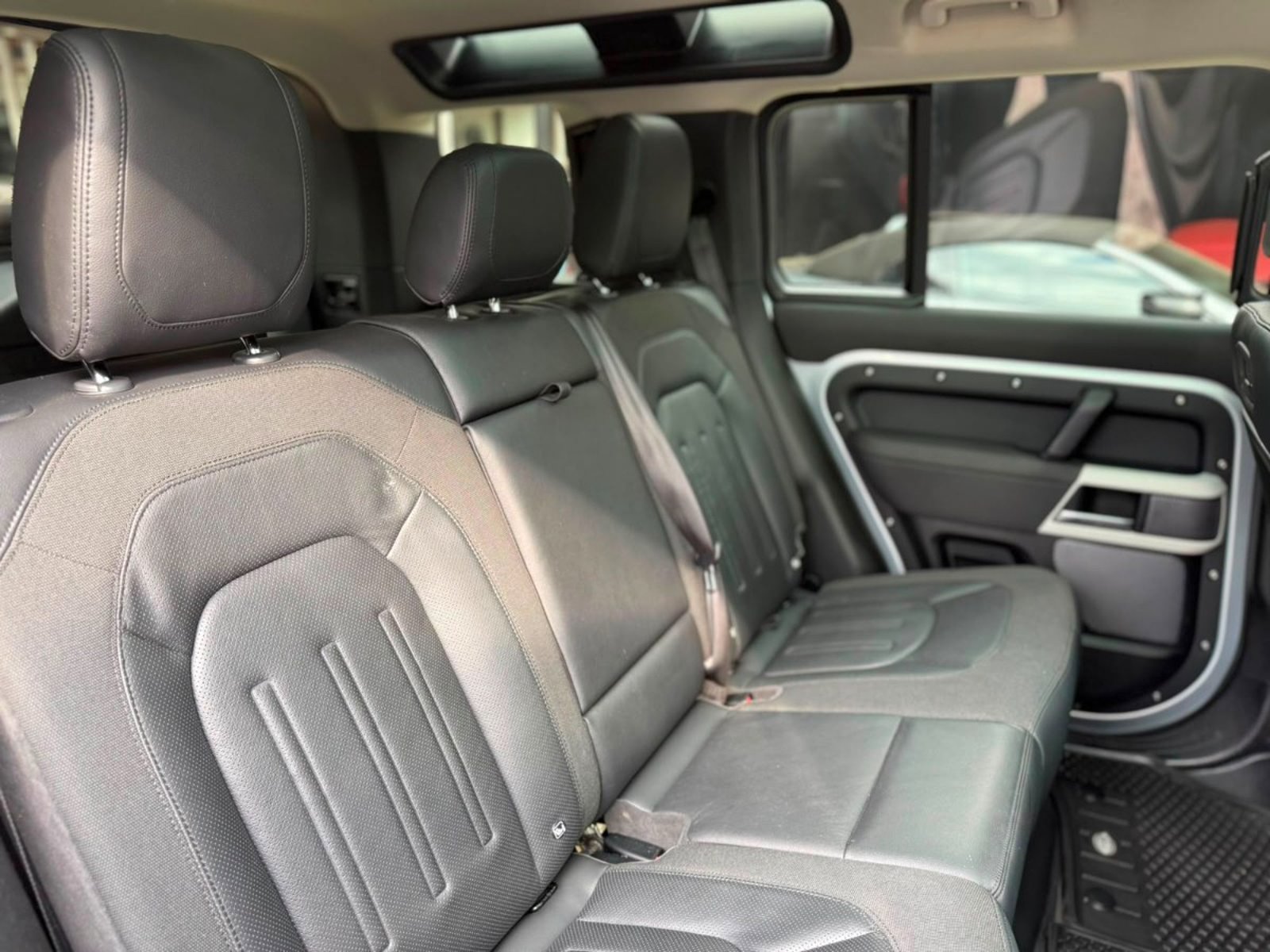 Land Rover DEFENDER 110 2021 - Imagen 18 de 18